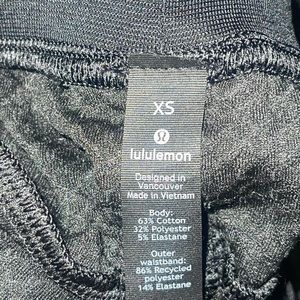 Lululemon joggers! Size XS! Never worn